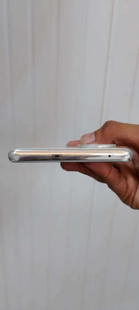 Carousel Thumb
