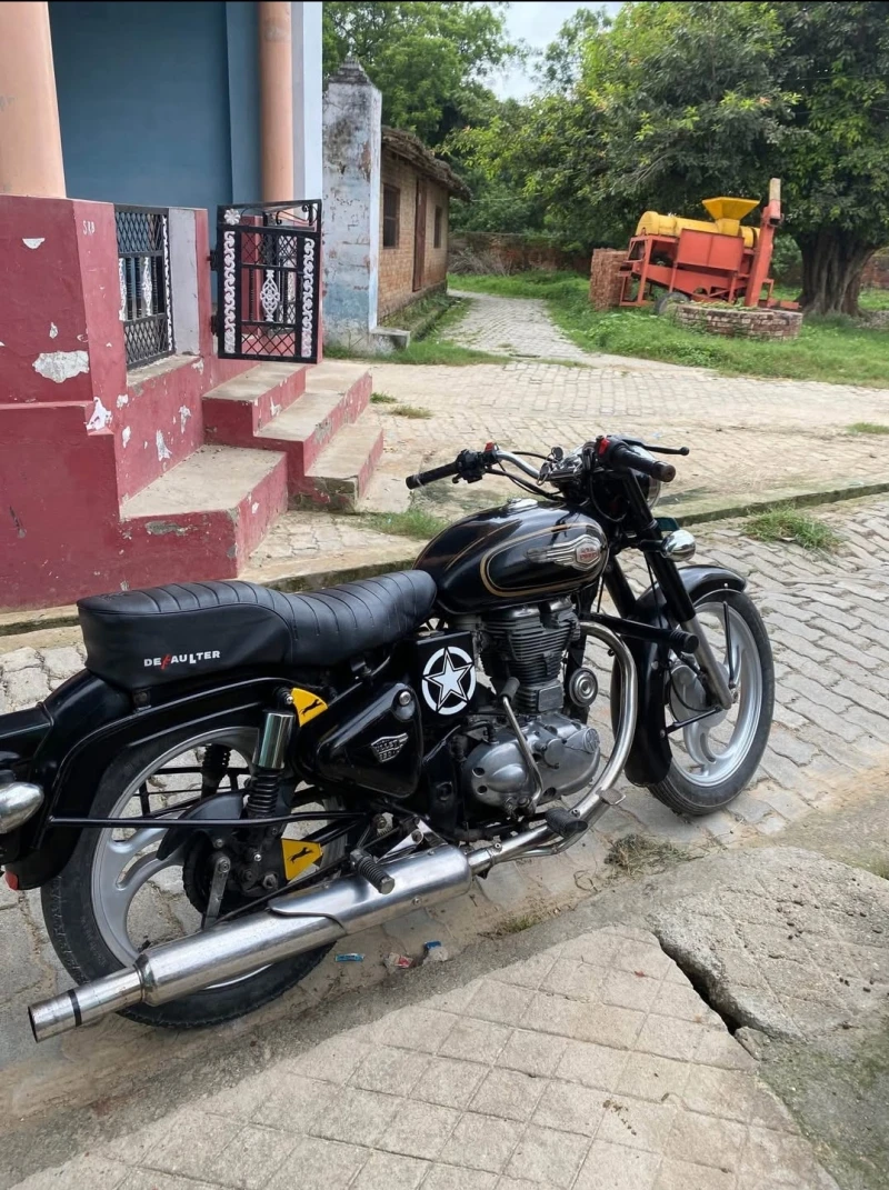 used-bullet-standard-2016-model-brand-new-condition-in-bareilly-1759215959