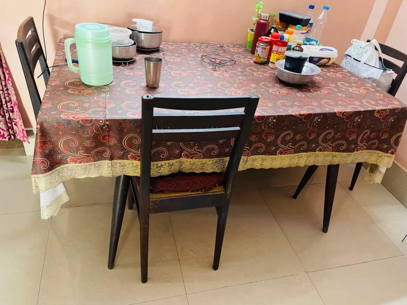 used-segunwood-4-seater-dining-table-set-in-north-24-parganas-1770487841