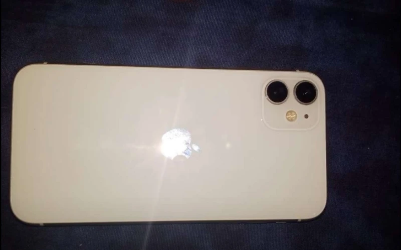 used-iphone-11-like-brand-new-condition-in-bareilly-1759997288