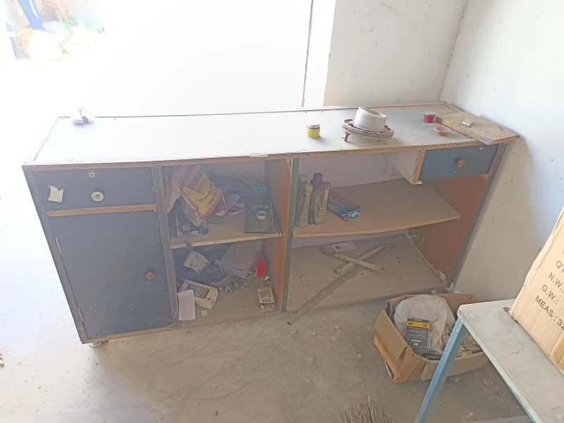 used-i-selling-table-in-gandhinagar-1768283316