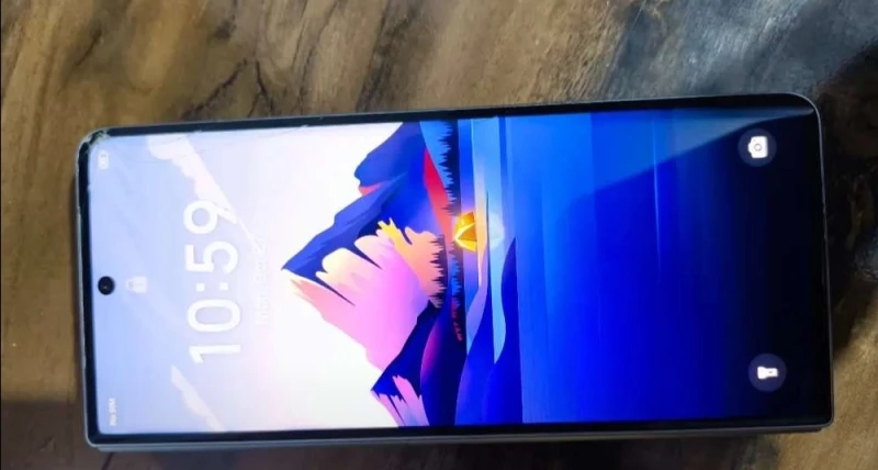 used-tecno-phantom-v-fold-5g-in-haldwani-1761738741