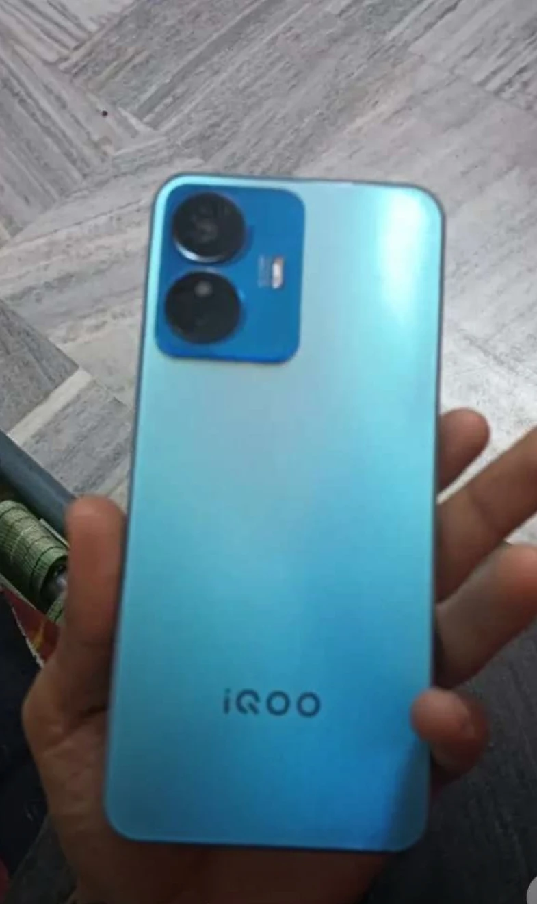 used-iqoo-z6-lite-5g-good-condition-in-bareilly-1760266802
